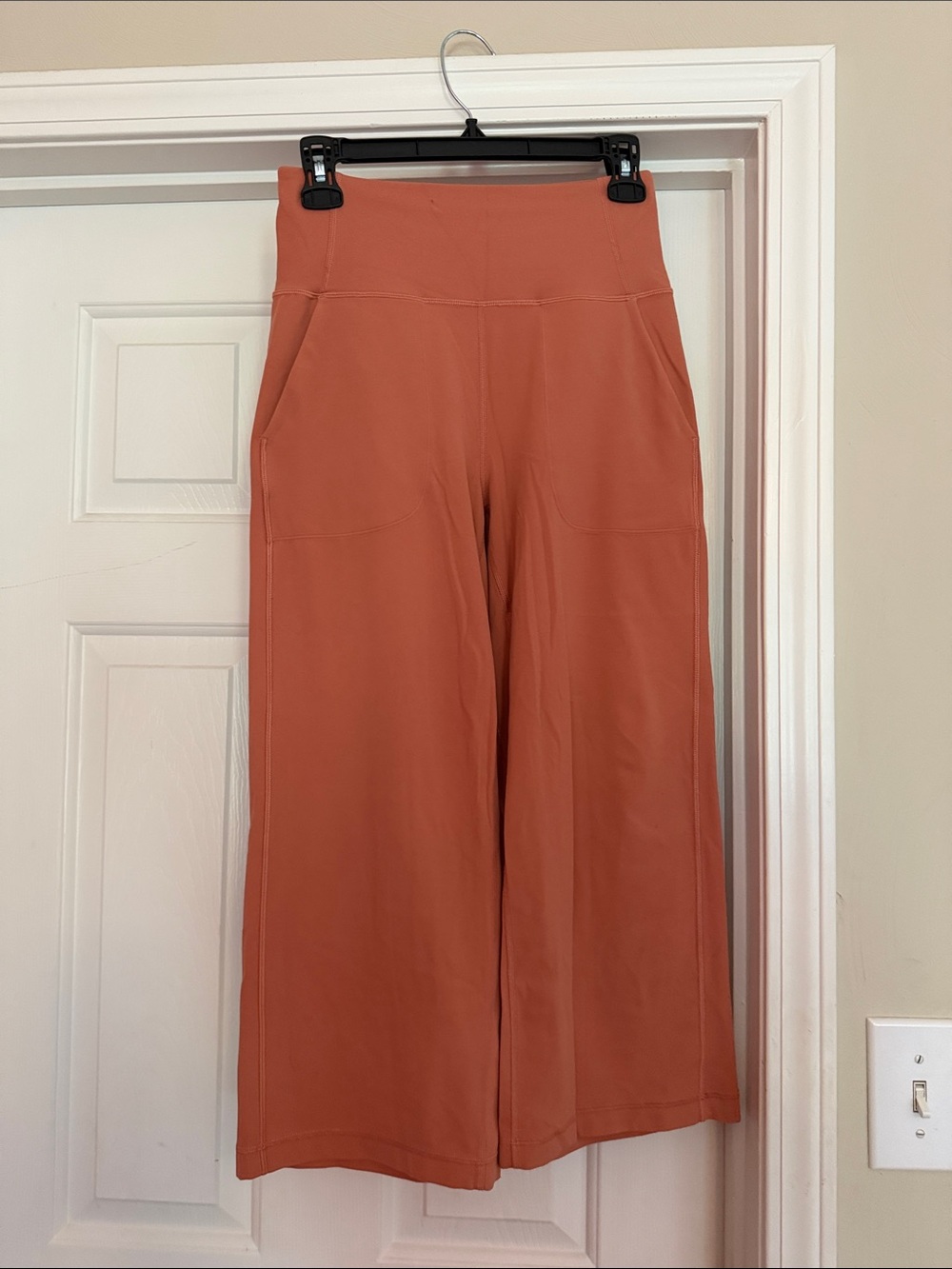 High-Waist Lululemon Wide Leg capris in Terracotta